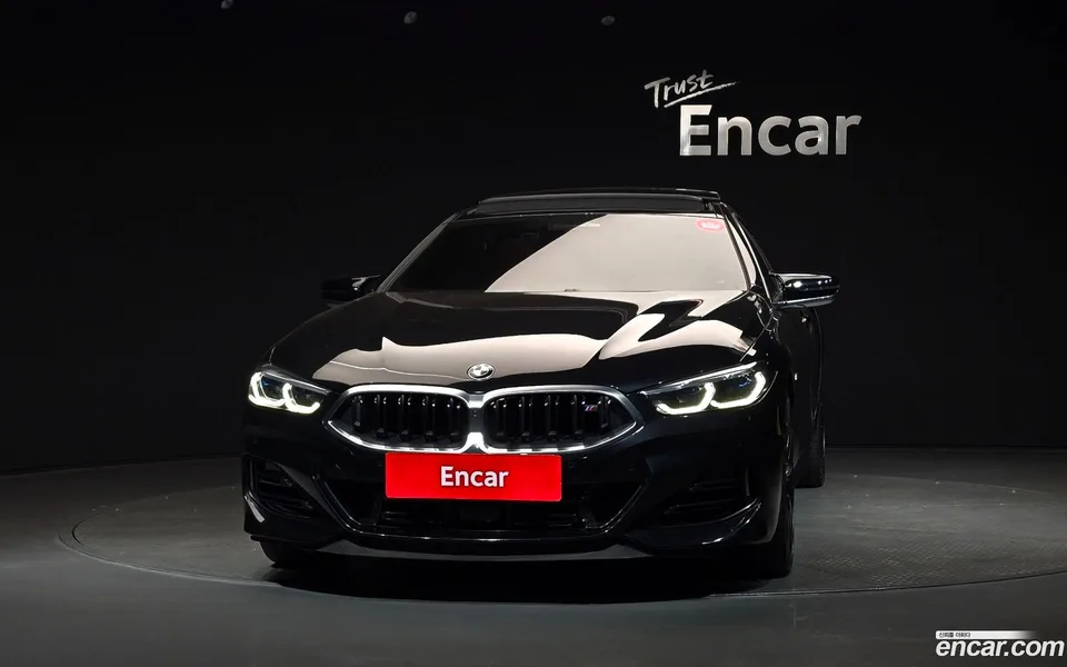 BMW 8 Series M850i xDrive 2024 — миниатюра 3