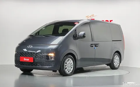 Hyundai Staria 2022 купить в Москве