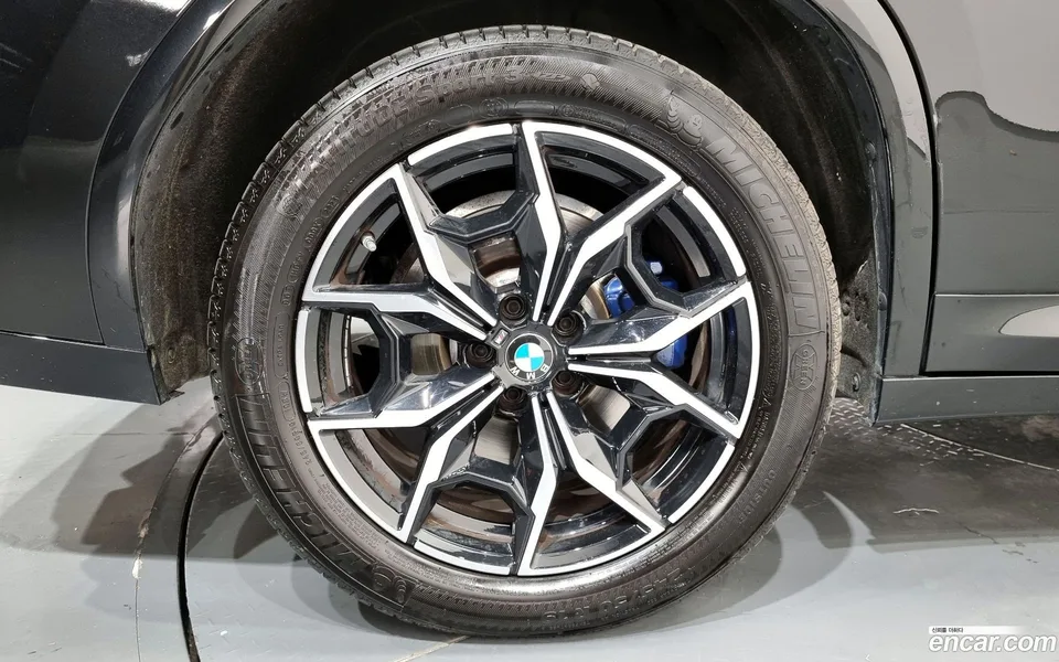 BMW X4 xDrive20i M 2022 — миниатюра 5