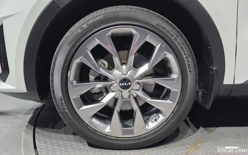 Kia Sorento 2.2 2WD 2023 — миниатюра 5