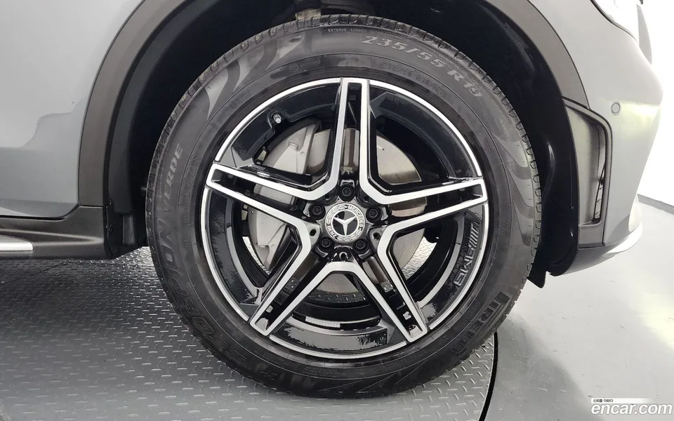 Mercedes-Benz GLC-Class GLC300 4MATIC 2022 — миниатюра 5