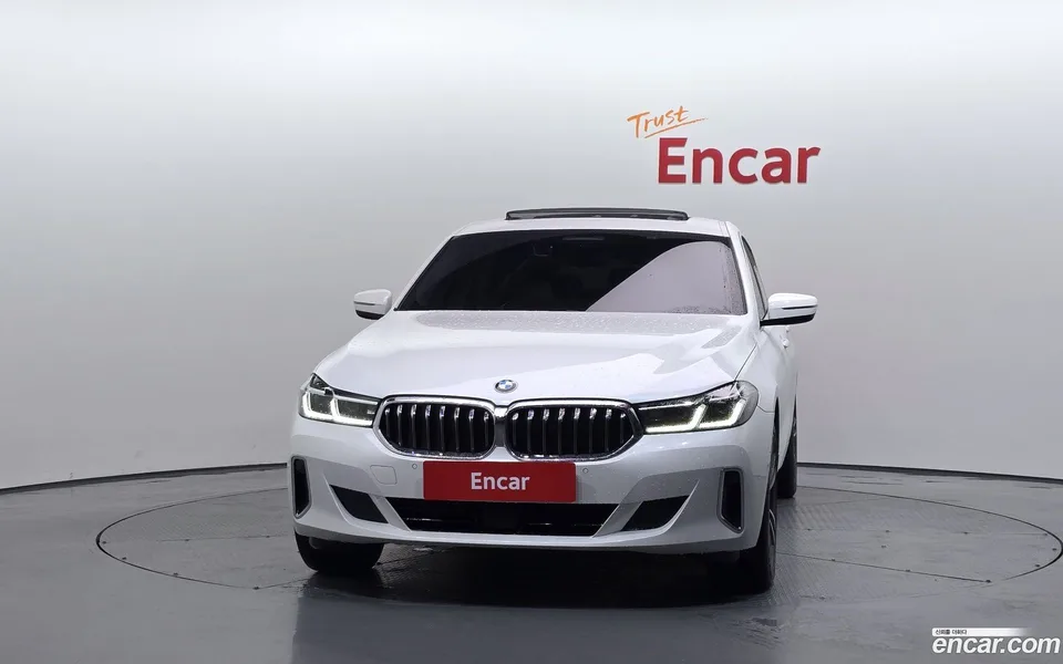 BMW 6 Series GT 620d 2022 — миниатюра 3