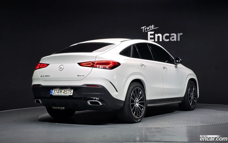 Mercedes-Benz GLE-Class GLE400d 4MATIC 2022 — миниатюра 2