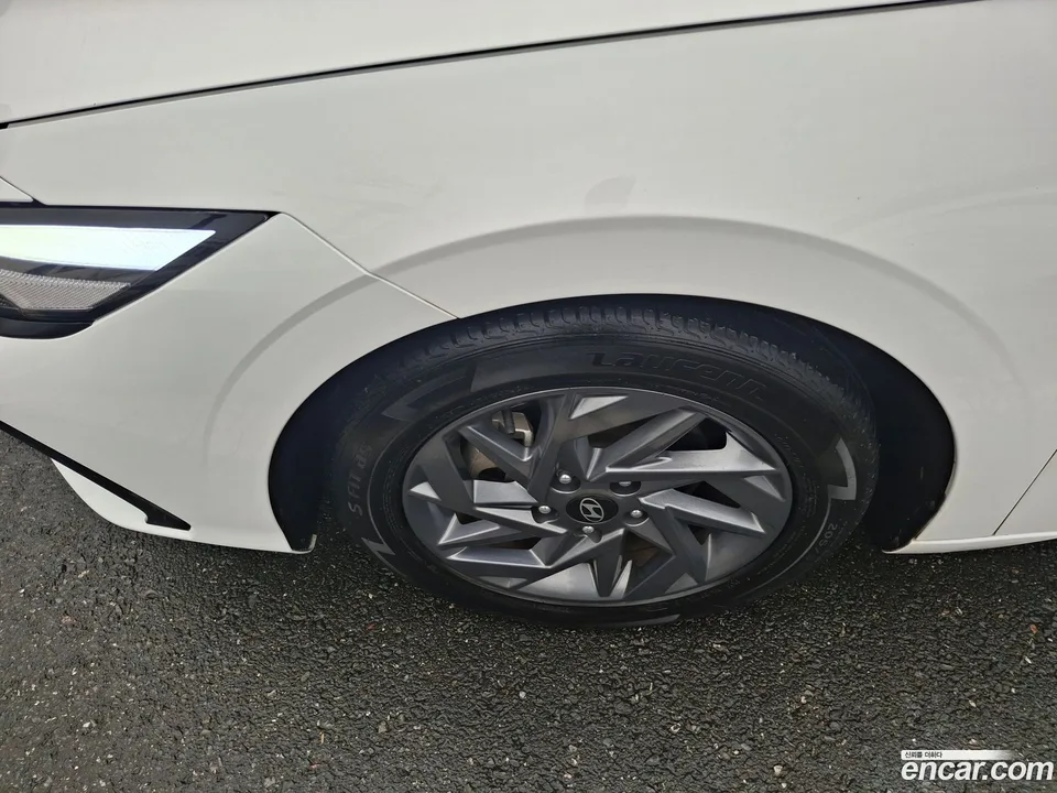Hyundai Avante CN7 1.6 2024 — миниатюра 3
