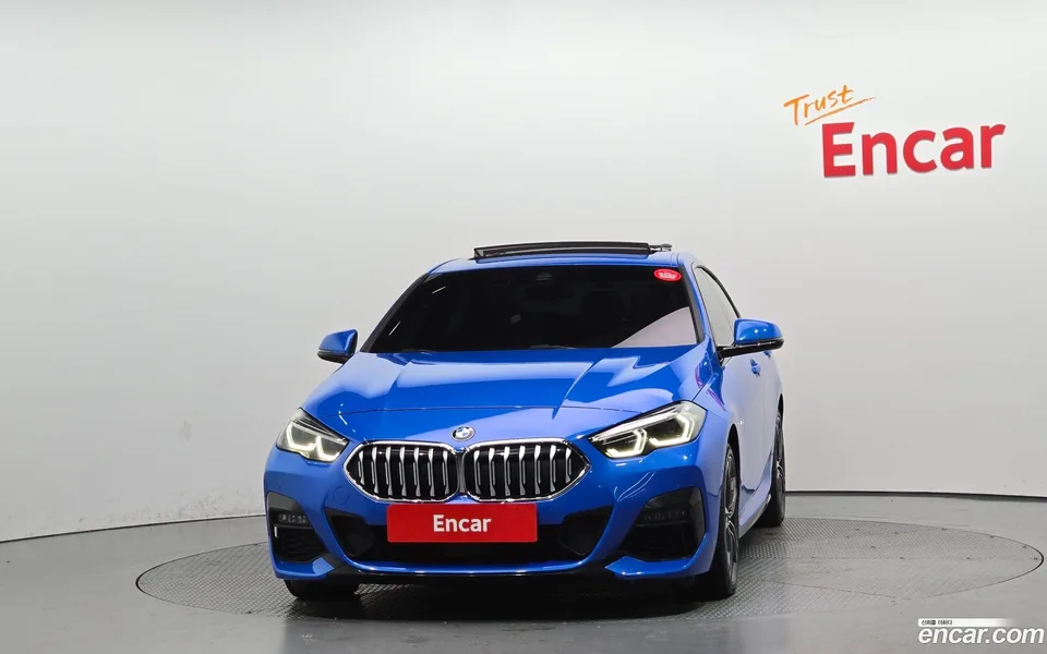 BMW 2 Series Gran Coupe 220i M 2022 — миниатюра 3