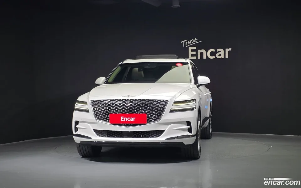 Genesis GV80 2.5T 2WD 2023 — миниатюра 3