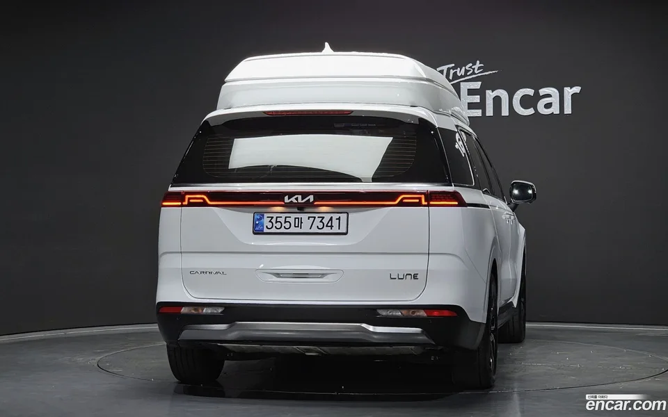 Kia Carnival 9 () 2022 — миниатюра 4