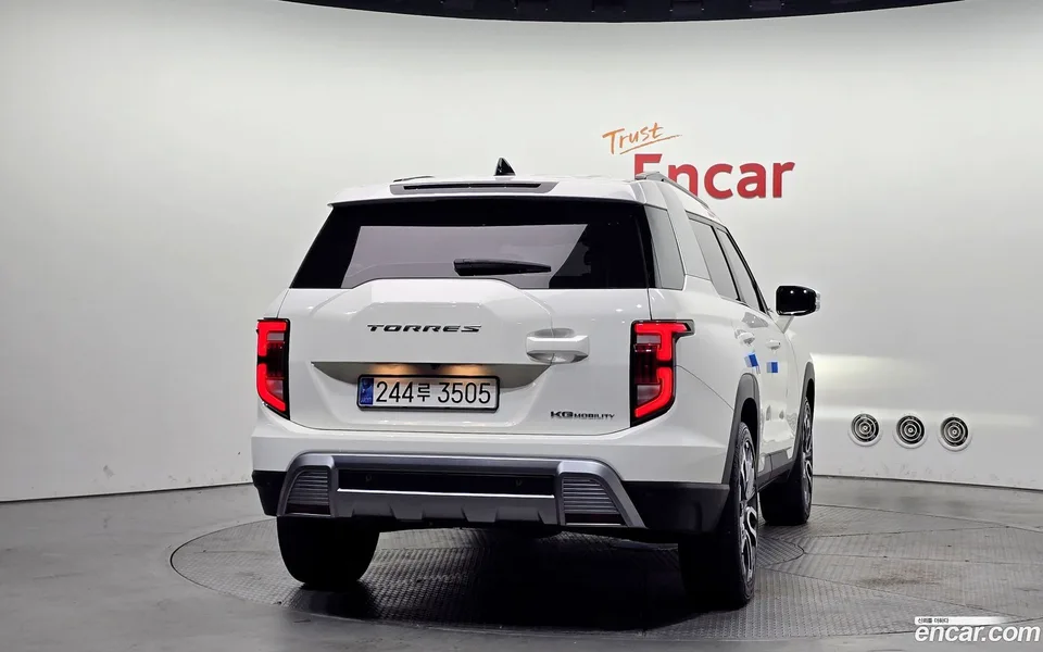 KG Mobility Torres 1.5 2WD 2023 — миниатюра 4