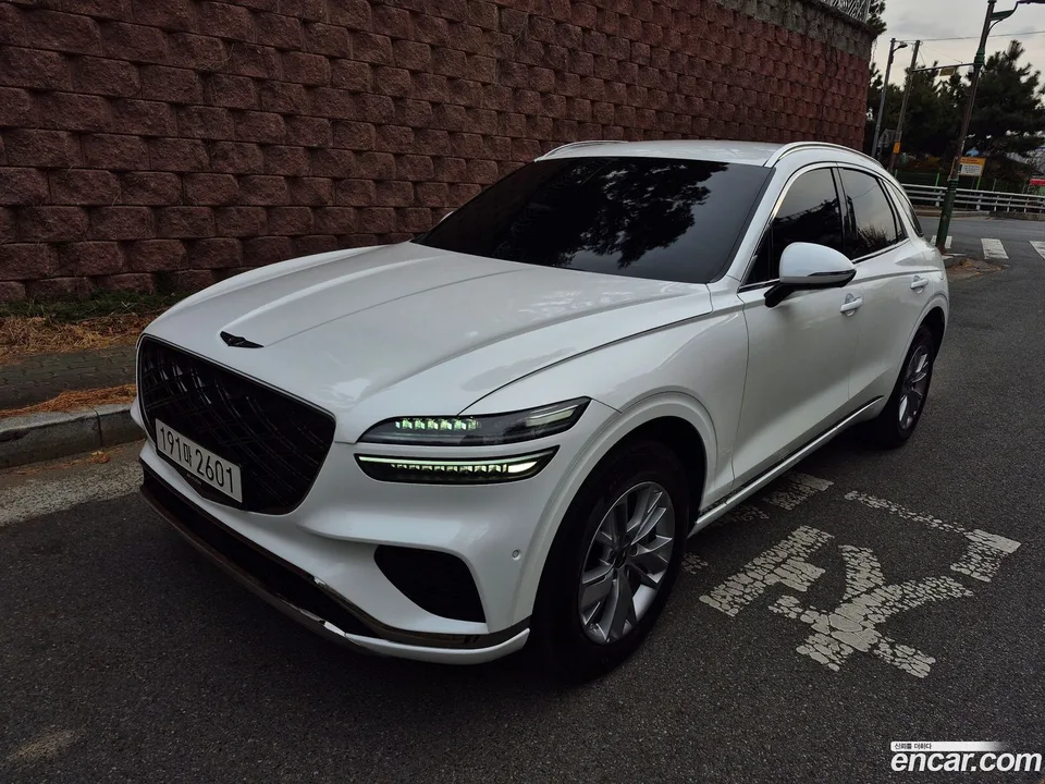 Genesis GV70 2.5T AWD 2024 — миниатюра 2