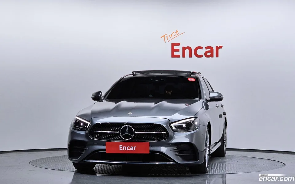 Mercedes-Benz E-Class E350 4MATIC AMG Line 2022 — миниатюра 3