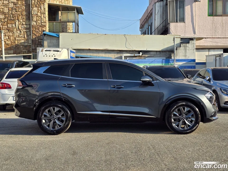 Kia Sportage 1.6 2WD 2024 — миниатюра 4