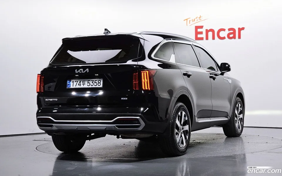 Kia Sorento 2.2 4WD 2023 — миниатюра 2