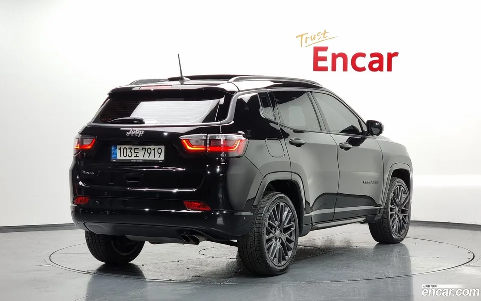 Jeep Compass S2.4 AWD 2022 — миниатюра 2