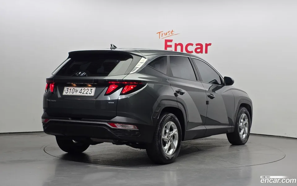 Hyundai Tucson 2.0 4WD 2022 — миниатюра 2