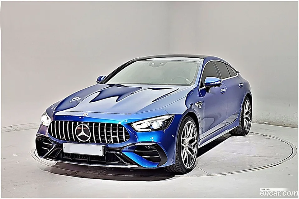 Mercedes-Benz AMG GT 4 43 4MATIC+ 2023 — фото 1, купить с доставкой в Москву