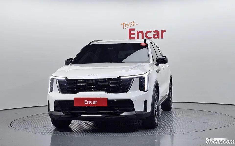 Kia Sorento HEV 1.6 2WD 2023 — миниатюра 3