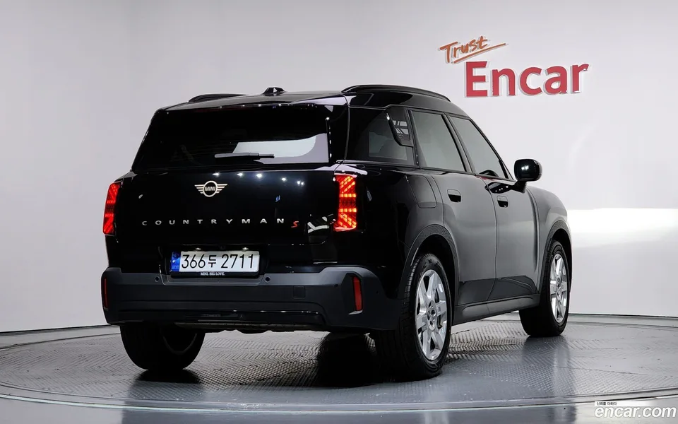 MINI Cooper S Countryman ALL4 2024 — миниатюра 2