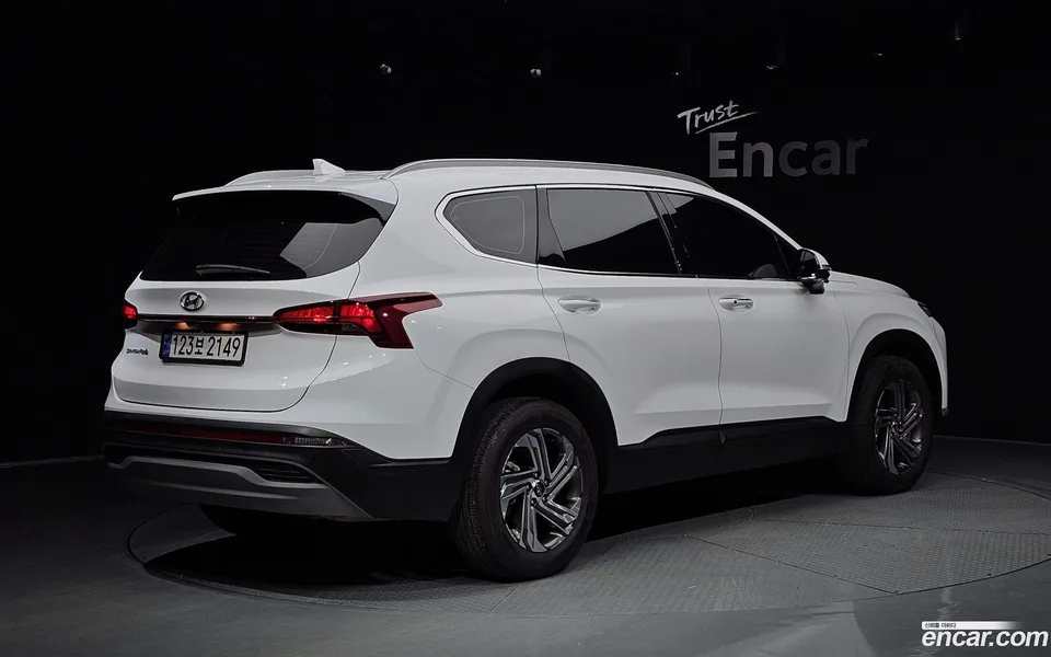 Hyundai SantaFe 2.5T 2WD 2022 — миниатюра 2