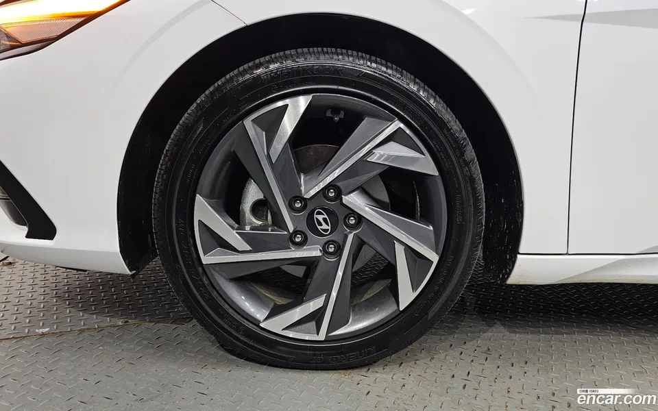 Hyundai Avante CN7 1.6 2023 — миниатюра 5