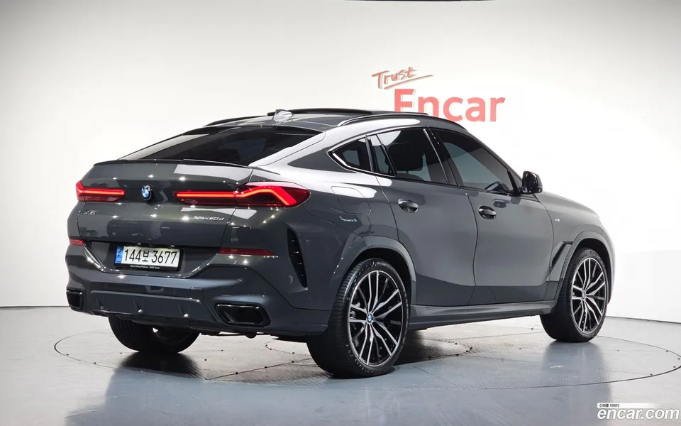 BMW X6 xDrive40d M 2022 — миниатюра 2