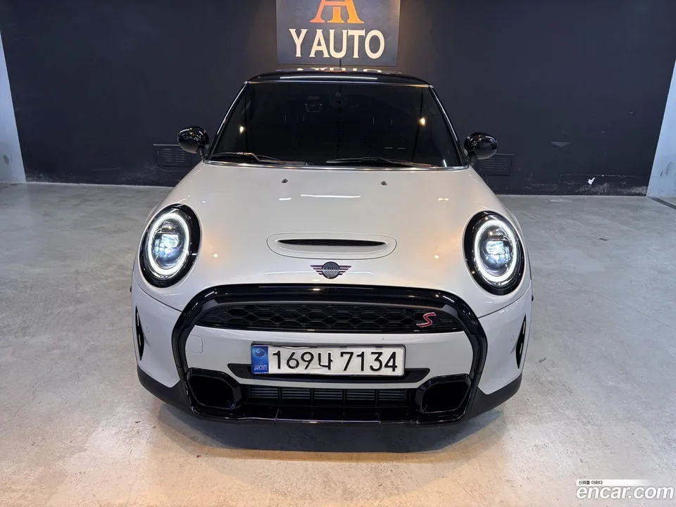 MINI Cooper S 2022 — миниатюра 3