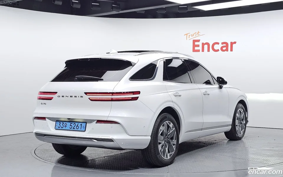 Genesis Electrified GV70 e-AWD 2022 — миниатюра 2