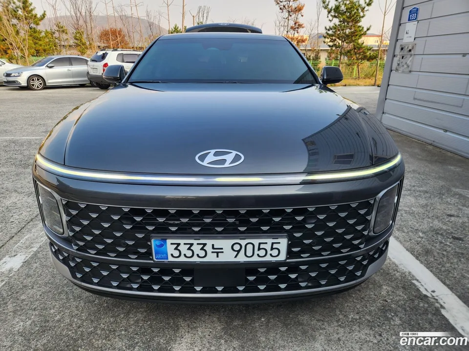 Hyundai Grandeur Hybrid 2023 — миниатюра 3