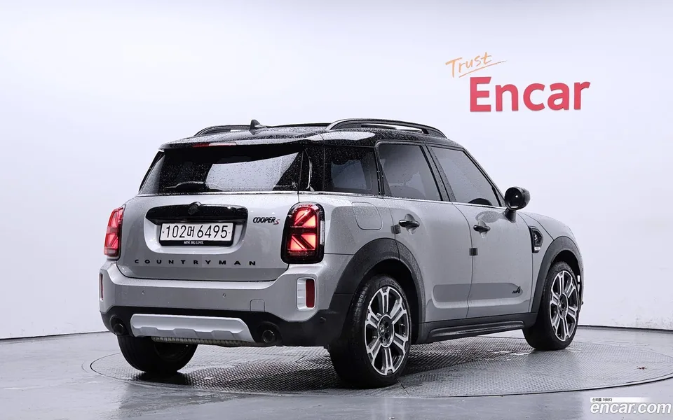 MINI Cooper S Countryman ALL4 2023 — миниатюра 2
