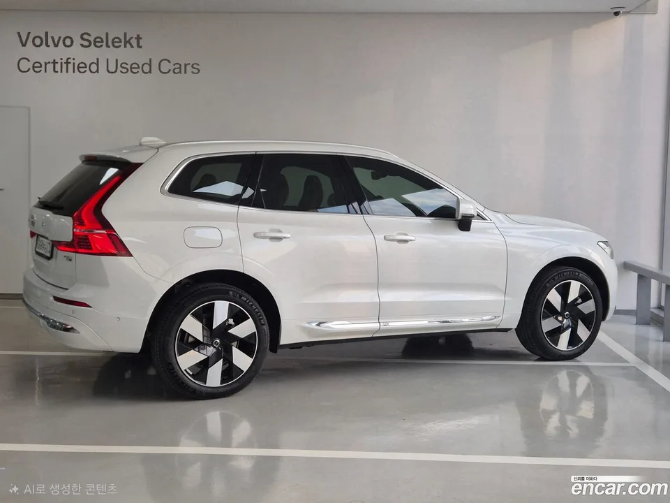 Volvo XC60 T8 2024 — миниатюра 4