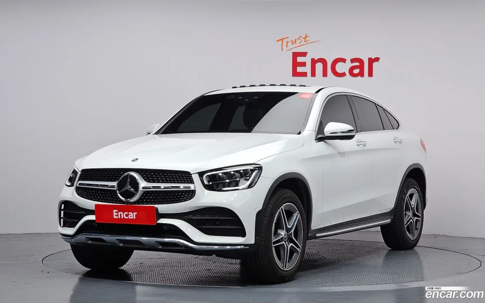 Mercedes-Benz GLC-Class GLC300e 4MATIC 2023 — фото 1, купить с доставкой в Москву