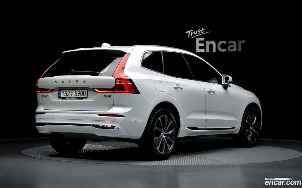 Volvo XC60 B6 2022 — миниатюра 2