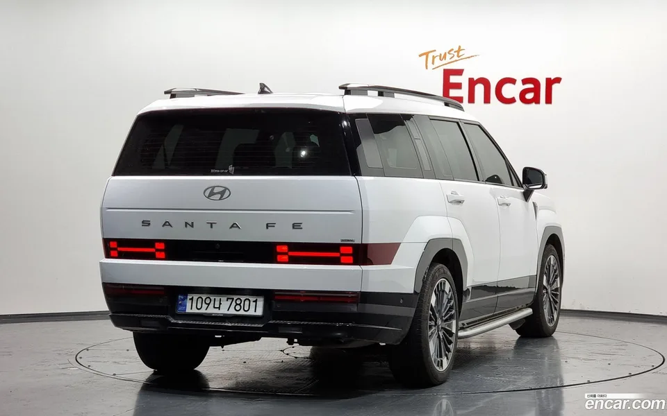 Hyundai Santa Fe HEV 1.6 4WD 2023 — миниатюра 2