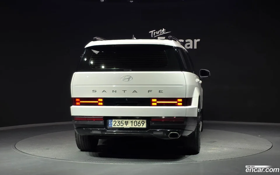Hyundai SantaFe 2.5T 2WD 2023 — миниатюра 4