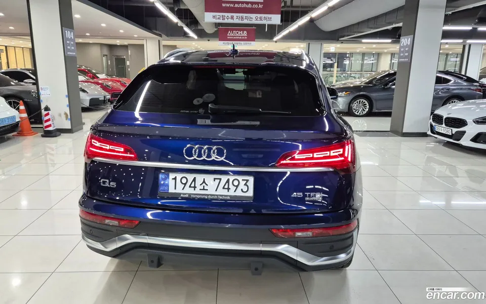 Audi Q5 45 TFSI 2023 — миниатюра 4