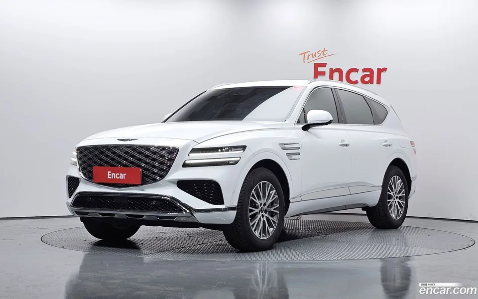 Genesis GV80 2.5T AWD 2025 — фото 1, купить с доставкой в Москву