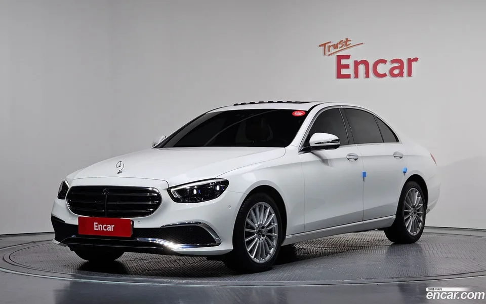 Mercedes-Benz E-Class E250 2022 — фото 1, купить с доставкой в Москву