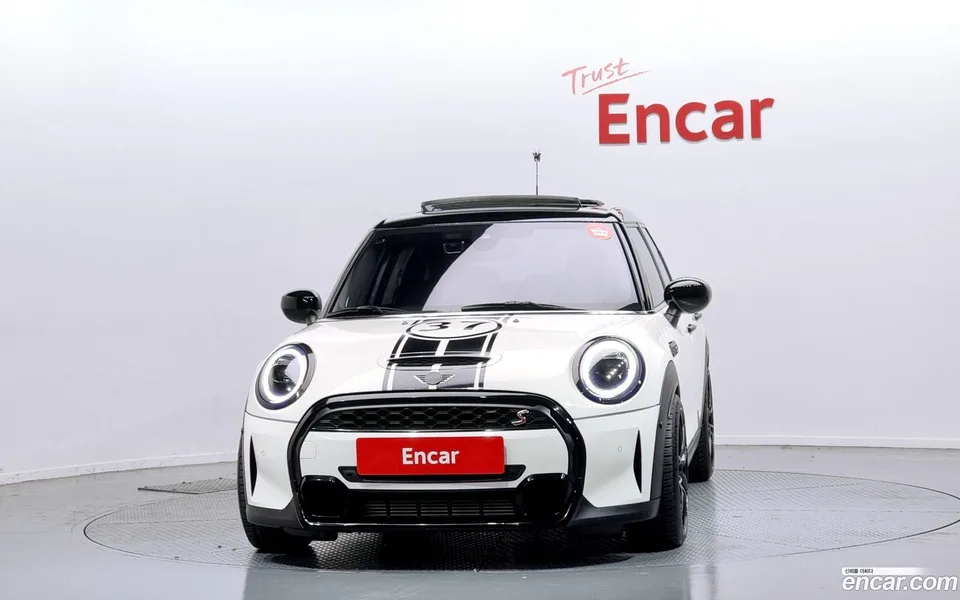 MINI Cooper S 5 2022 — миниатюра 3