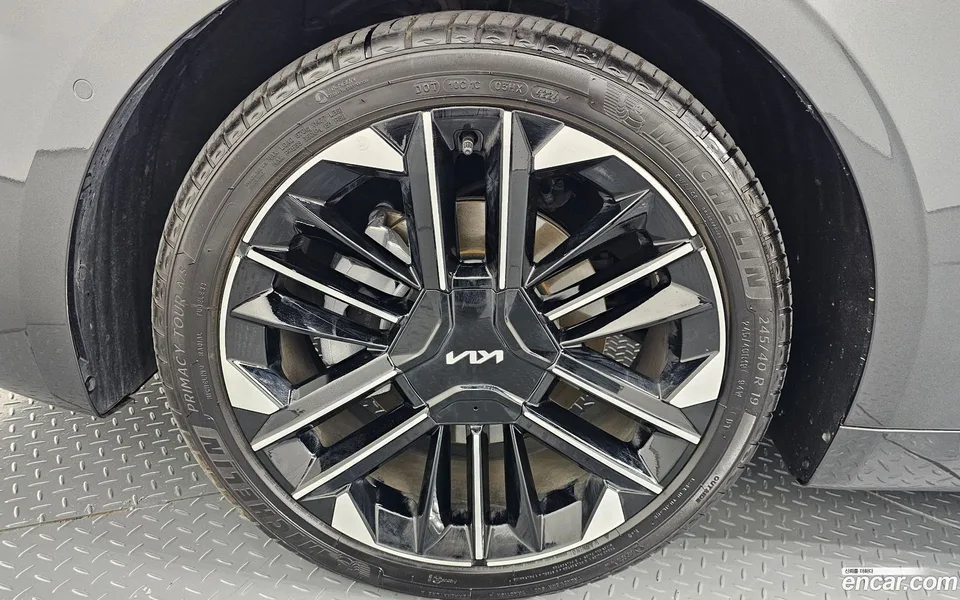 Kia K8 Hybrid 2025 — миниатюра 5