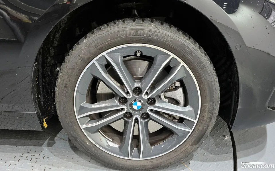 BMW 1 Series 120i 2024 — миниатюра 5