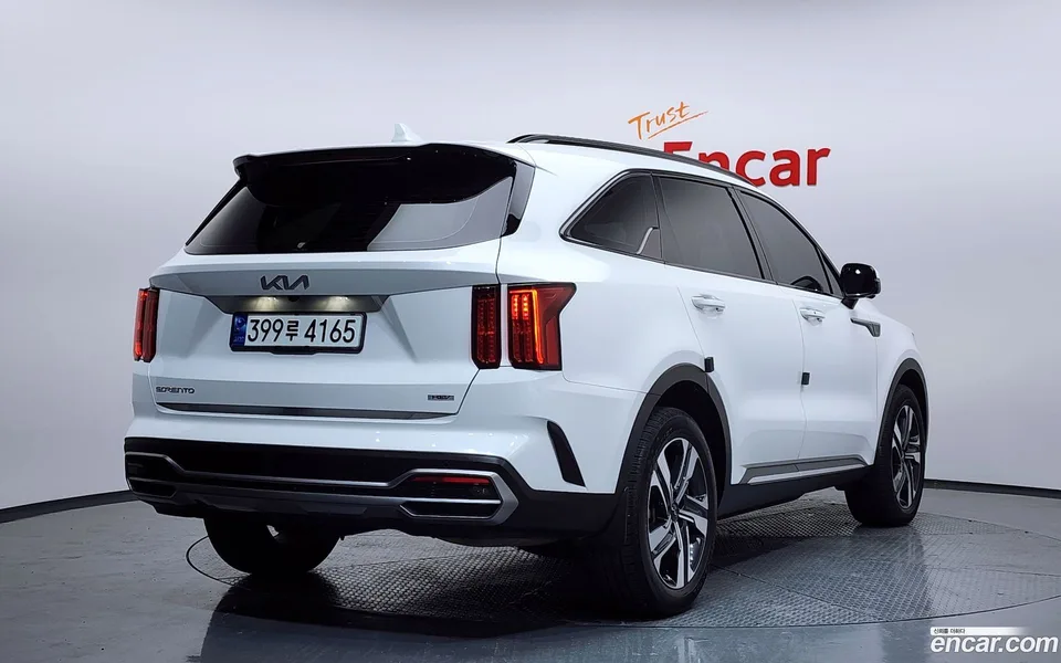 Kia Sorento HEV 1.6 2WD 2023 — миниатюра 2