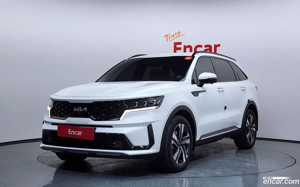Kia Sorento HEV 1.6 2WD 2023 — фото 1, купить с доставкой в Москву
