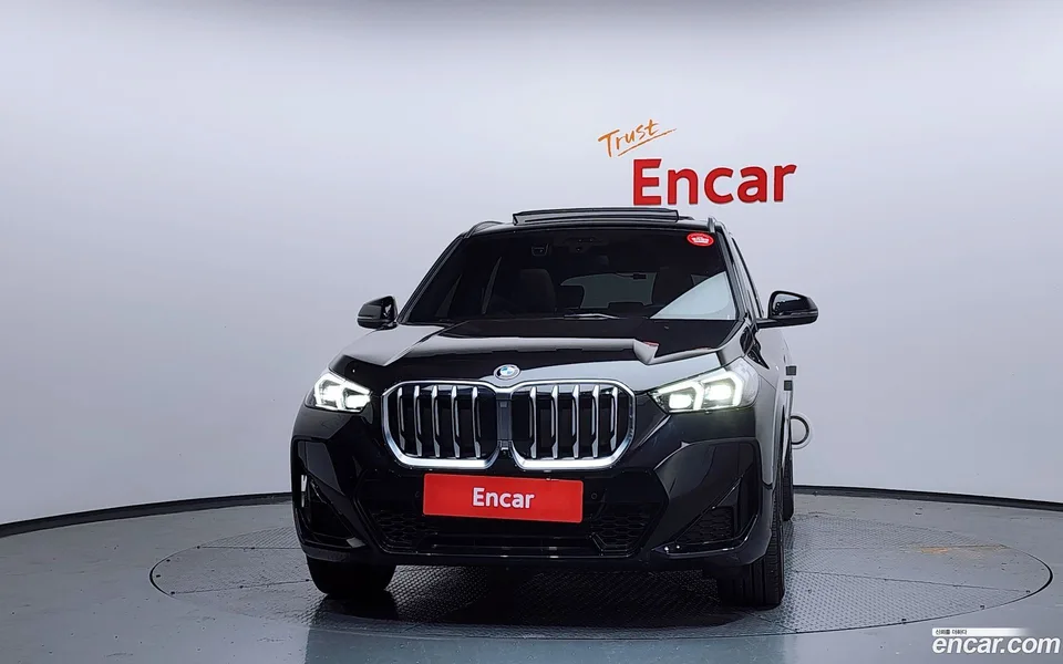 BMW X1 sDrive 20i M 2023 — миниатюра 3