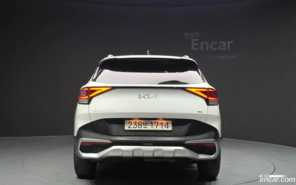 Kia Sportage 2.0 4WD 2023 — миниатюра 4