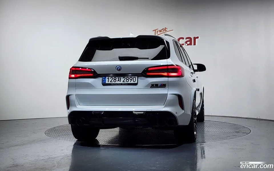 BMW X5M 4.4 2023 — миниатюра 4