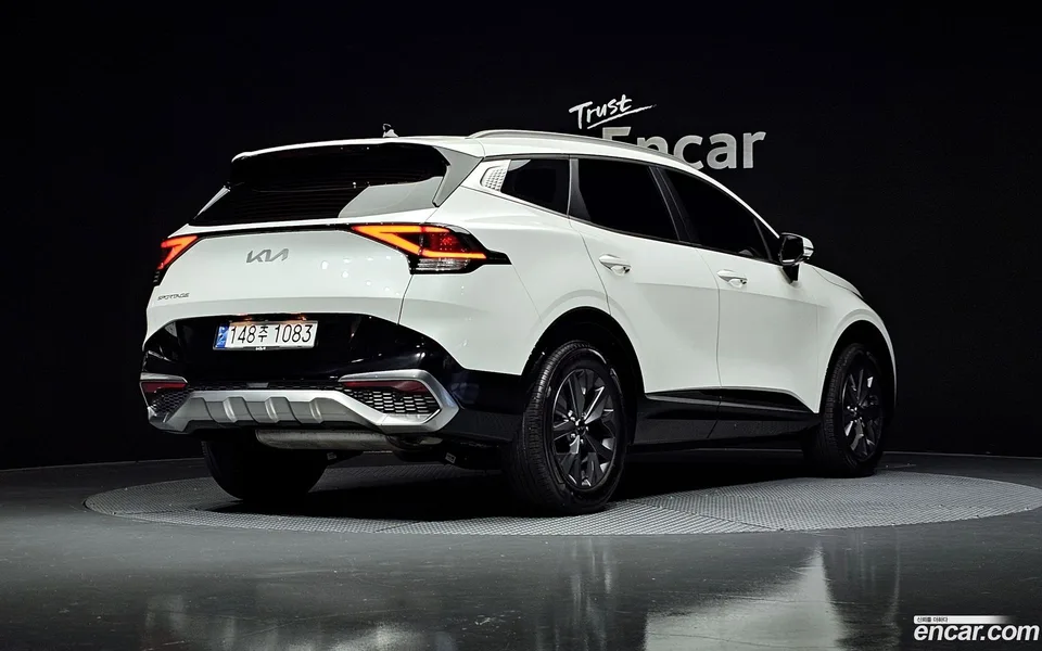 Kia Sportage 1.6 2WD 2023 — миниатюра 2