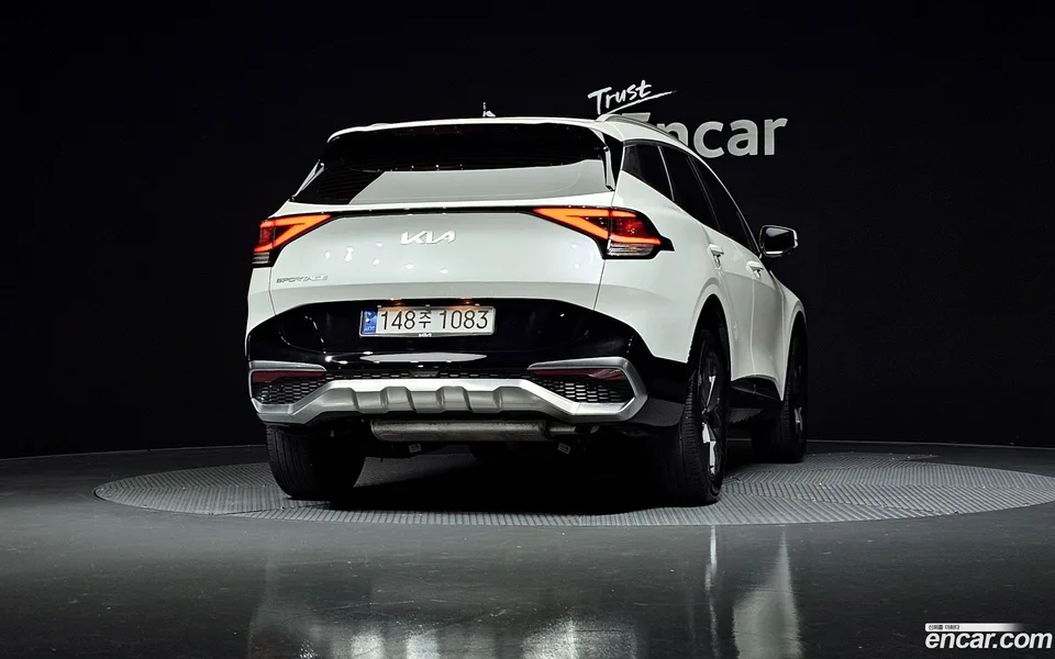 Kia Sportage 1.6 2WD 2023 — миниатюра 4