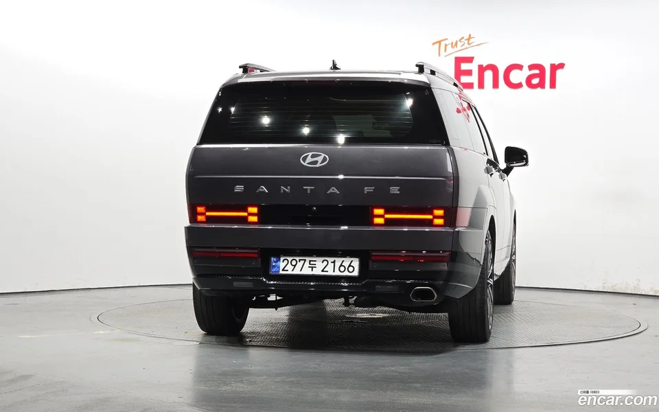 Hyundai SantaFe 2.5T 2WD 2023 — миниатюра 4