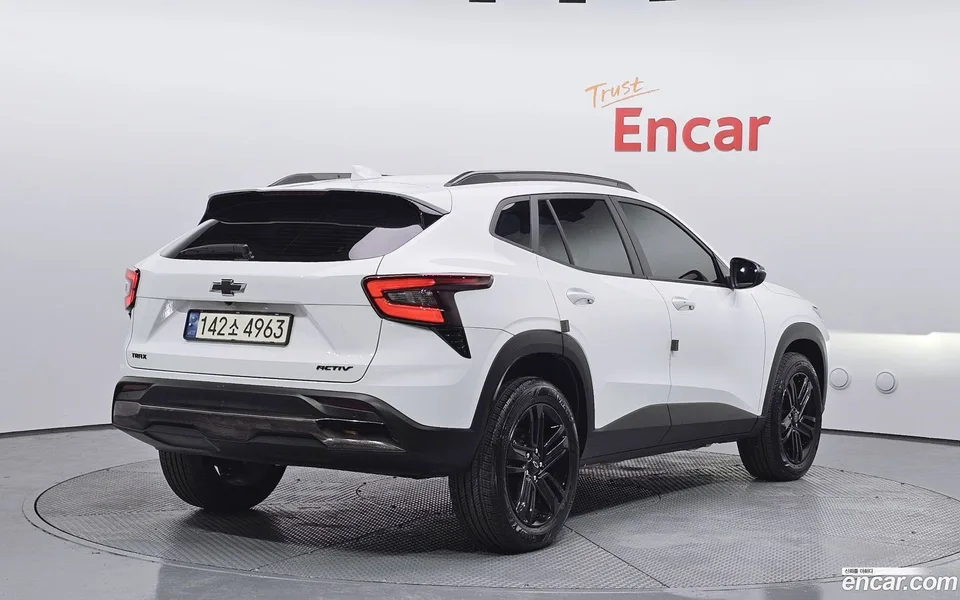 Chevrolet Trax Crossover 1.2 ACTIV 2024 — миниатюра 2