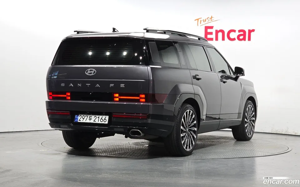 Hyundai Santa Fe 2.5T 2WD 2023 — миниатюра 2