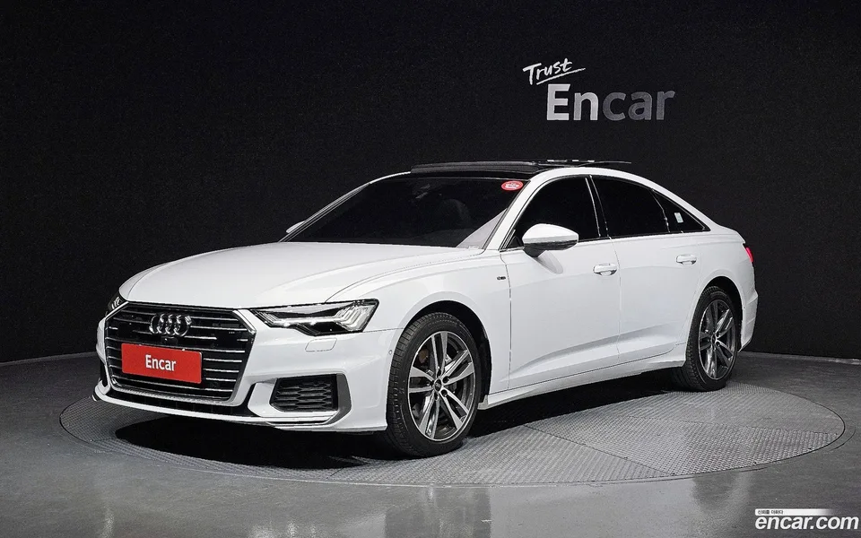 Audi A6 45 TFSI 2023 — фото 1, купить с доставкой в Москву